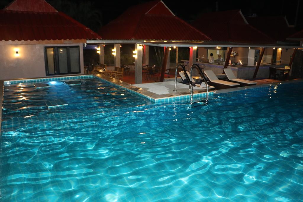 Blue Midnight Hostel Κο Πα Νγκαν Εξωτερικό φωτογραφία