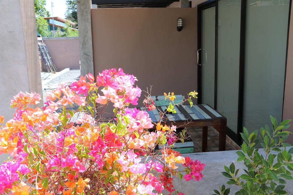 Blue Midnight Hostel Κο Πα Νγκαν Εξωτερικό φωτογραφία