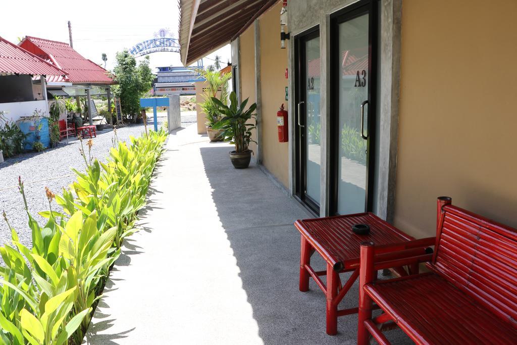 Blue Midnight Hostel Κο Πα Νγκαν Εξωτερικό φωτογραφία